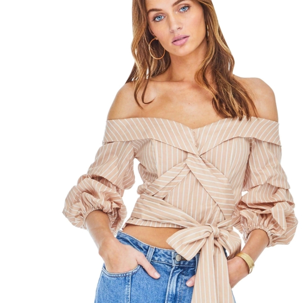 NWT ASTR The Label Carrie Blush Top
